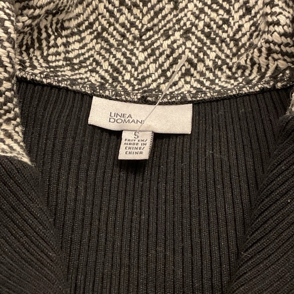 Linea Domani Mixed Media Sweater Jacket with Snap and belt. - Picture 5 of 8